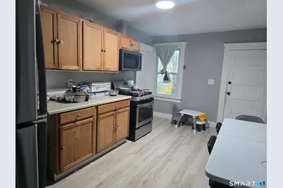 279 East Elm Street, Torrington, CT 06790 - Photo 7