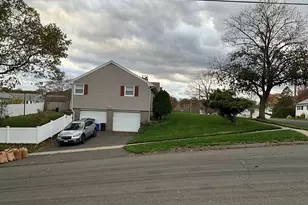 175 Post Oak Rd, Stratford, CT 06614 - Photo 5