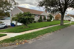 175 Post Oak Rd, Stratford, CT 06614 - Photo 3