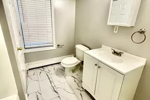 92 W Main St, Vernon, CT 06066 - Photo 9