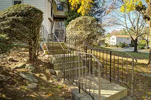 79 River Bend Rd, Stratford, CT 06614 - Photo 31