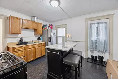 29 Berry Street, Torrington, CT 06790 - Photo 5