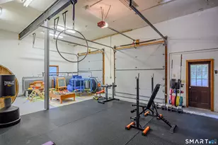 3 Spring Wood Ln, New Fairfield, CT 06812 - Photo 19