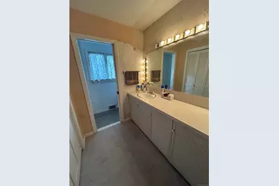 96 Round Hill Road, Naugatuck, CT 06770 - Photo 21