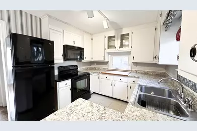 338 Main Street, Hampton, CT 06247 - Photo 17