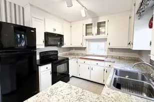 338 Main St, Hampton, CT 06247 - Photo 17