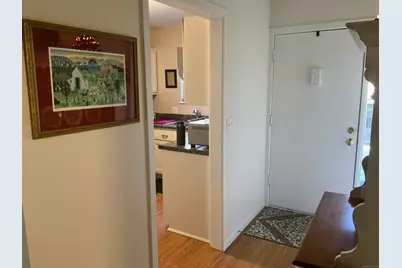 504 Heritage Village #B, Southbury, CT 06488 - Photo 3