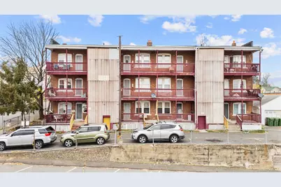 75 Clark Street, New Britain, CT 06051 - Photo 3