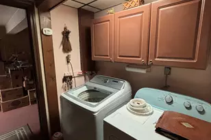 419 Gracey Ave, Meriden, CT 06451 - Photo 23