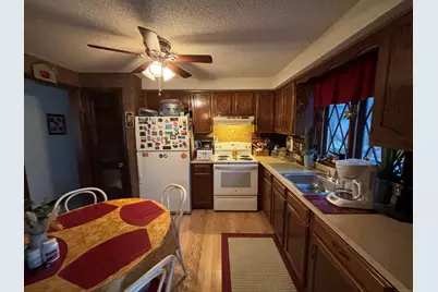 419 Gracey Avenue, Meriden, CT 06451 - Photo 11