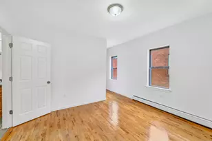 1004 Broad St, Hartford, CT 06106 - Photo 3