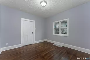 87 Melrose Ave, Waterbury, CT 06705 - Photo 17