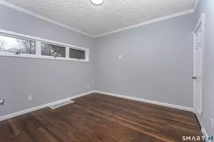 87 Melrose Ave, Waterbury, CT 06705 - Photo 15