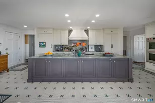 84 Johnsons Point Rd, Branford, CT 06405 - Photo 19