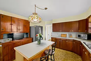 450 Brook St, Groton, CT 06340 - Photo 13