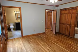 698 Leetes Island Rd, Branford, CT 06405 - Photo 19