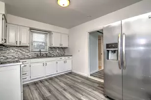 2071 Middletown Ave, North Branford, CT 06472 - Photo 19