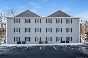 49 Taylor Ave, Bethel, CT 06801 - Photo 15