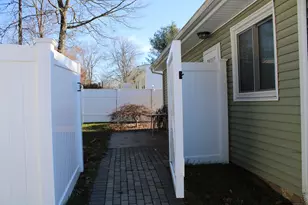 20 Westchester Dr, Bristol, CT 06010 - Photo 21
