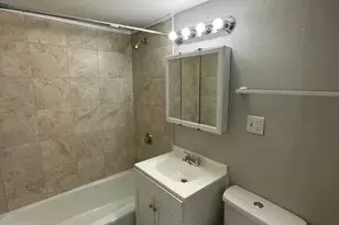 25 Pine St, New Haven, CT 06513 - Photo 9