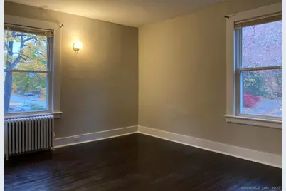 14 Glenwood Street, Manchester, CT 06040 - Photo 9