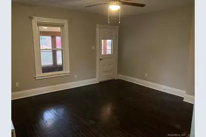 14 Glenwood Street, Manchester, CT 06040 - Photo 3