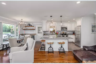 22 Brookside Trail, New Milford, CT 06776 - Photo 9