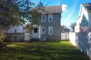 306 Carroll Ave, Bridgeport, CT 06607 - Photo 15