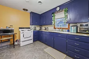 127 Fairfield Ave, Waterbury, CT 06708 - Photo 5