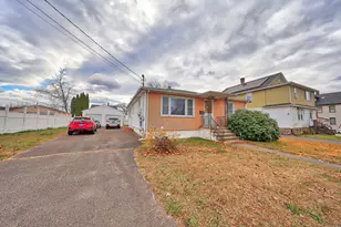 127 Fairfield Ave, Waterbury, CT 06708 - Photo 25