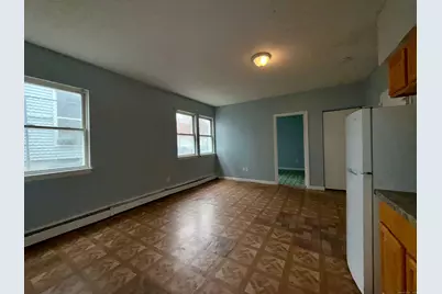 132 Locust Street #4, Waterbury, CT 06704 - Photo 5