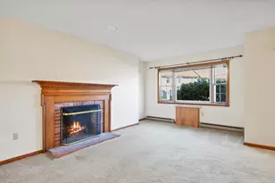 611 Ocean Ave, New London, CT 06320 - Photo 5