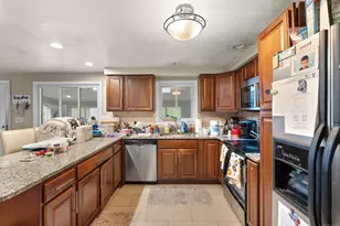 523 Chamberlain Hill Rd, Haddam, CT 06441 - Photo 7