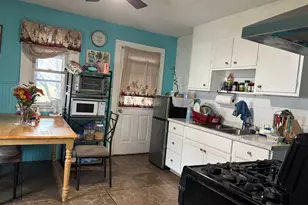 341 Tolland St, East Hartford, CT 06108 - Photo 13