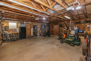 4 Moss Ln, Wolcott, CT 06716 - Photo 37