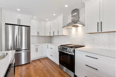 23 Clinton Avenue, Old Saybrook, CT 06475 - Photo 11