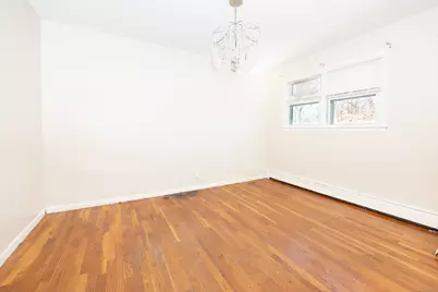 70 Pleasantview Avenue, Bridgeport, CT 06606 - Photo 9