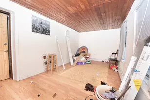 70 Pleasantview Ave, Bridgeport, CT 06606 - Photo 25