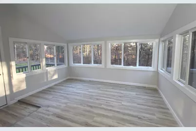 26 Loomis Street, Granby, CT 06060 - Photo 9