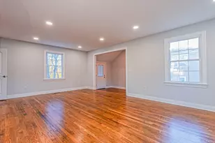 206 Huntington Turnpike, Bridgeport, CT 06610 - Photo 5