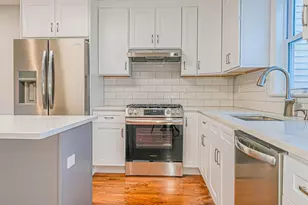 206 Huntington Turnpike, Bridgeport, CT 06610 - Photo 9