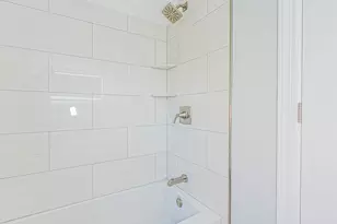 206 Huntington Turnpike, Bridgeport, CT 06610 - Photo 17