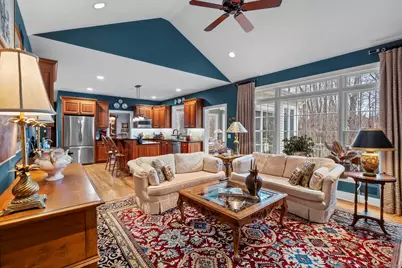 18 Daniel Circle #18, Suffield, CT 06078 - Photo 15