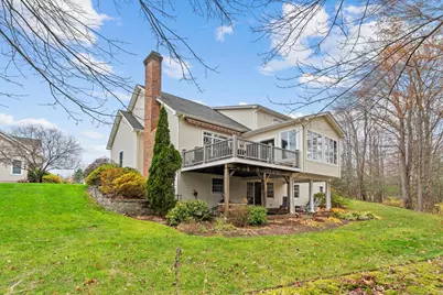 18 Daniel Circle #18, Suffield, CT 06078 - Photo 3