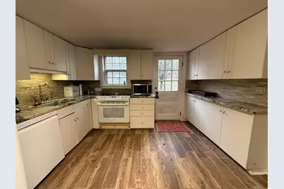 52 Lovers Lane, East Lyme, CT 06333 - Photo 3