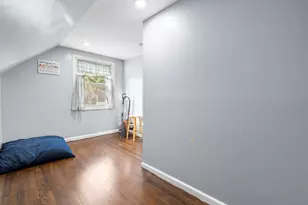 69 Glen Cir, Bridgeport, CT 06610 - Photo 25