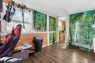 69 Glen Cir, Bridgeport, CT 06610 - Photo 19