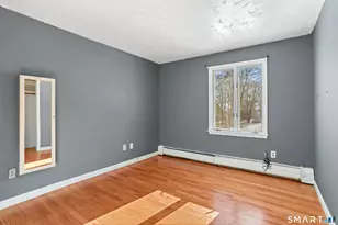 37 Kitcher Ct, Trumbull, CT 06611 - Photo 11