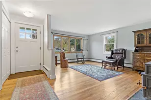 4 Woodvale Rd Ext, Branford, CT 06405 - Photo 3