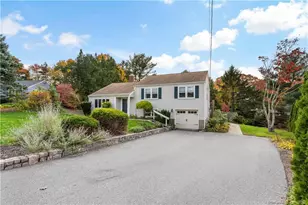 4 Woodvale Rd Ext, Branford, CT 06405 - Photo 13